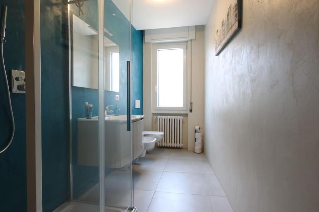Cozy Modern Apt W Free Parking Bbq & Fully Equipped Villa Como Eksteriør bilde